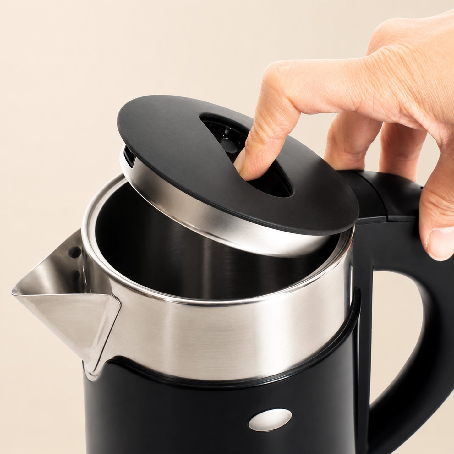 0.6L Stainless Steel Electric Kettle Black